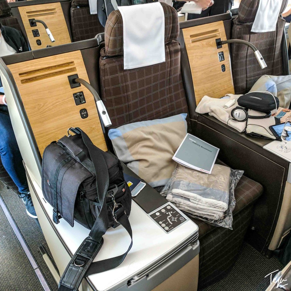 Picture of: Review: Swiss Business Class Zurich – Boston (Average at Best